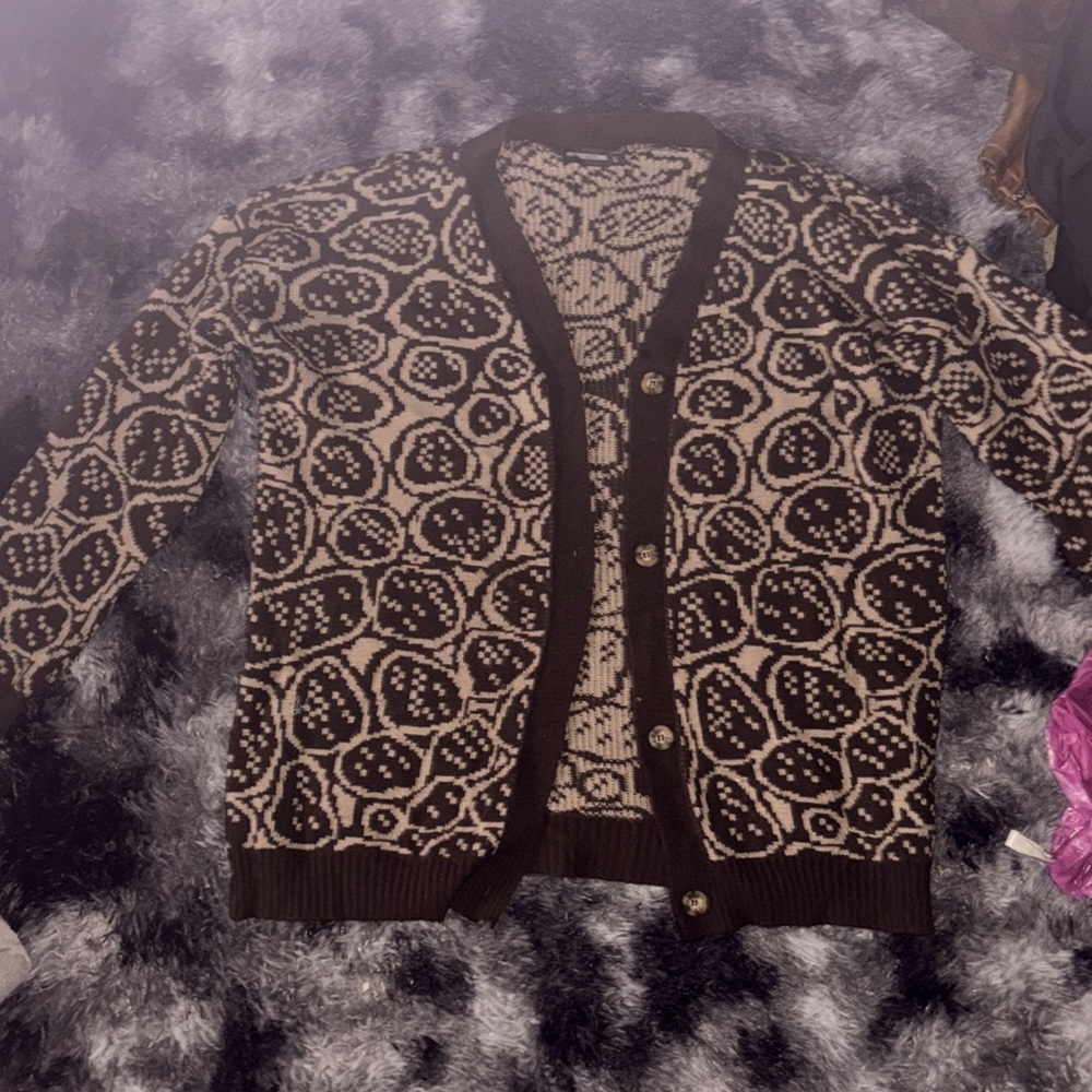 Pretty Little Thing patterned brown and beige cardigan